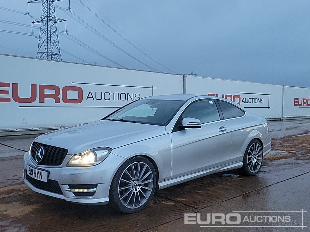 Mercedes C220 CDI - Samochód osobowy: zdjęcie 1 Mercedes C220 CDI - Samochód osobowy: zdjęcie 1