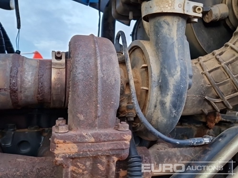 Ciągnik rolniczy New Holland T6080: zdjęcie 28 Ciągnik rolniczy New Holland T6080: zdjęcie 28