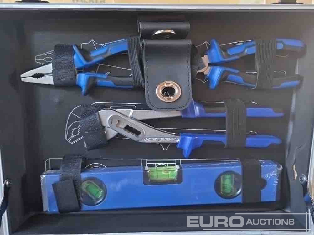 Unused 110Pc Tool Set (2 of) - Wyposażenie garażu/ Warsztatów: zdjęcie 5 Unused 110Pc Tool Set (2 of) - Wyposażenie garażu/ Warsztatów: zdjęcie 5