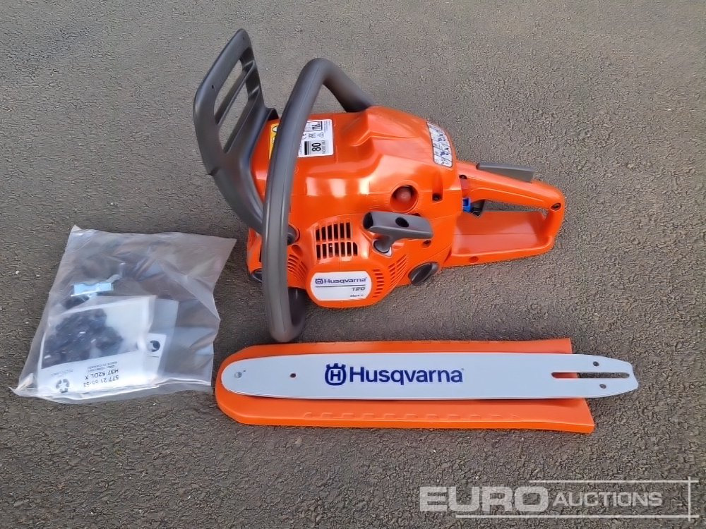 Unused Husqvarna 120 Mark II 14" Petrol Chain Saw - Wyposażenie garażu/ Warsztatów: zdjęcie 2 Unused Husqvarna 120 Mark II 14" Petrol Chain Saw - Wyposażenie garażu/ Warsztatów: zdjęcie 2