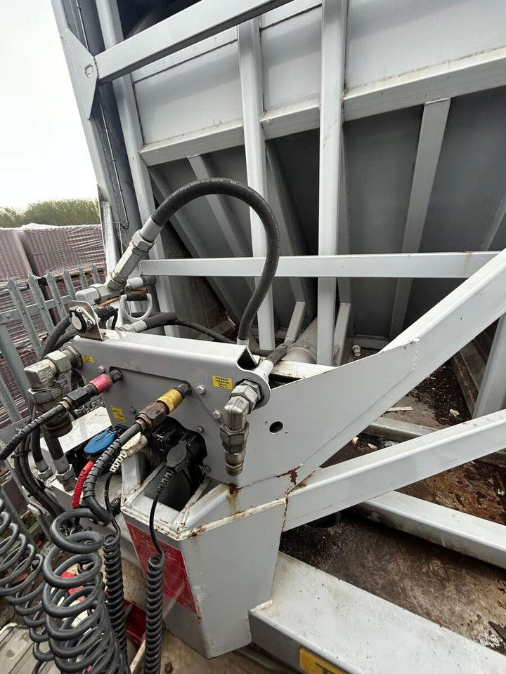 Legras - Naczepa z ruchomą podłogą: zdjęcie 3 Legras - Naczepa z ruchomą podłogą: zdjęcie 3