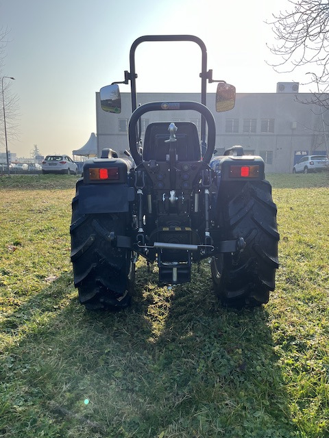 Trattore nuovo BCS VIVID DTC 35 RS - Mini traktor: zdjęcie 4 Trattore nuovo BCS VIVID DTC 35 RS - Mini traktor: zdjęcie 4