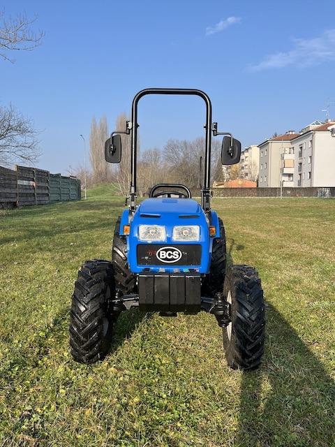 Trattore nuovo BCS VIVID DTC 35 RS - Mini traktor: zdjęcie 2 Trattore nuovo BCS VIVID DTC 35 RS - Mini traktor: zdjęcie 2