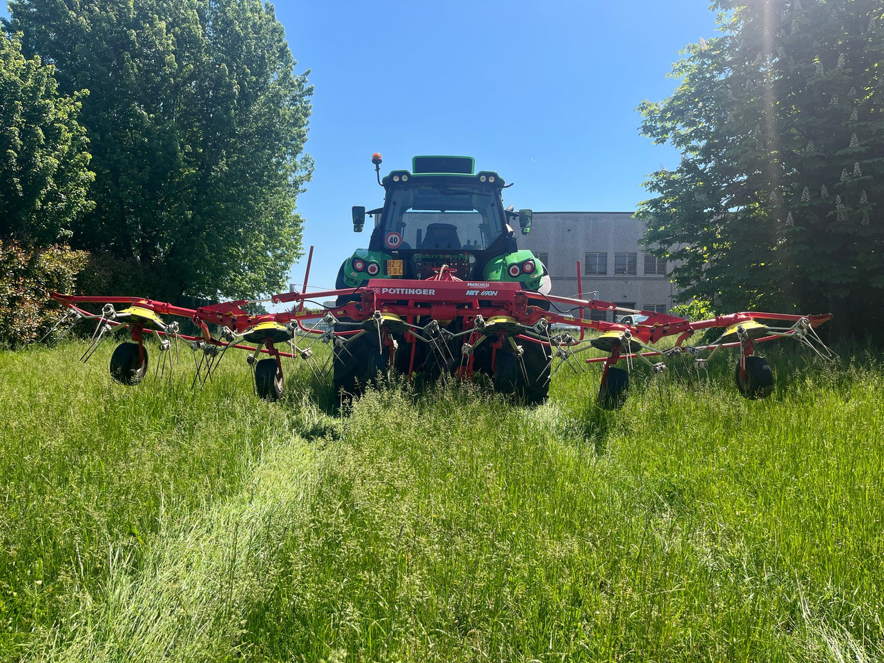 Voltafieno usato Pottinger Hit 690 N - Przetrząsacz: zdjęcie 2 Voltafieno usato Pottinger Hit 690 N - Przetrząsacz: zdjęcie 2