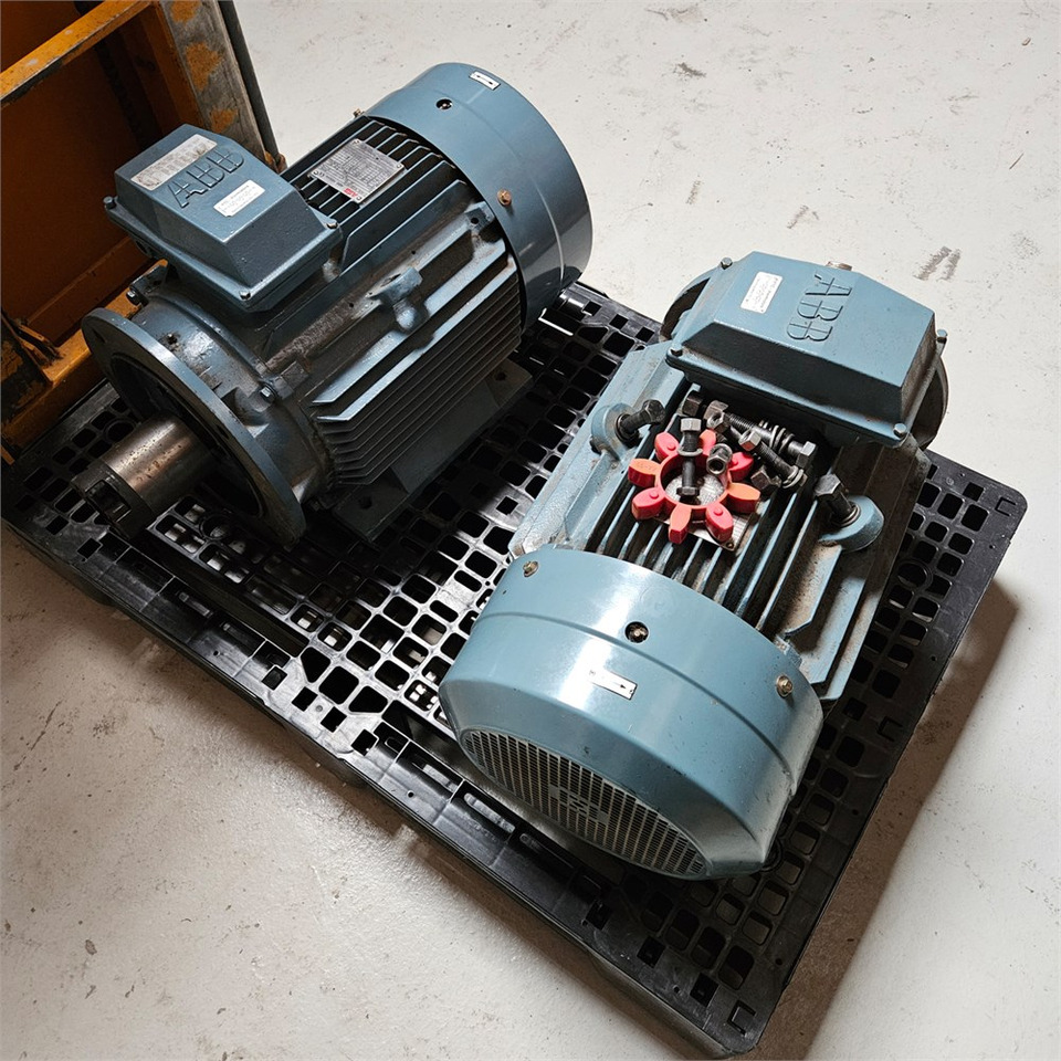 ABB M2QA180L4A (B35) - Obrabiarka: zdjęcie 4 ABB M2QA180L4A (B35) - Obrabiarka: zdjęcie 4