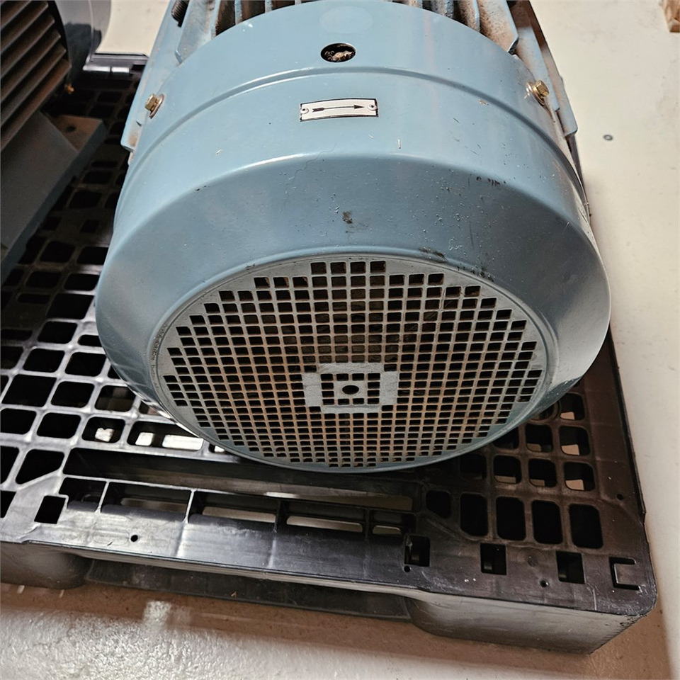 ABB M2QA180L4A (B35) - Obrabiarka: zdjęcie 5 ABB M2QA180L4A (B35) - Obrabiarka: zdjęcie 5