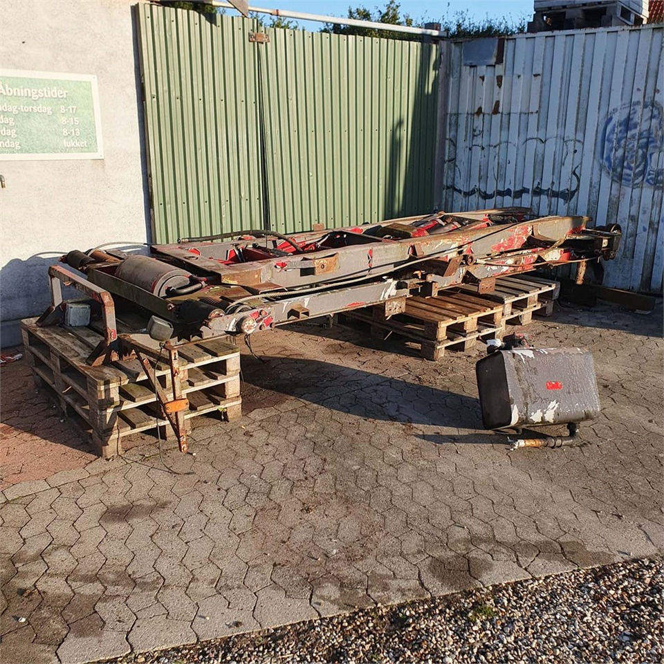 ABC Flak lad - Hakowiec linowy: zdjęcie 2 ABC Flak lad - Hakowiec linowy: zdjęcie 2