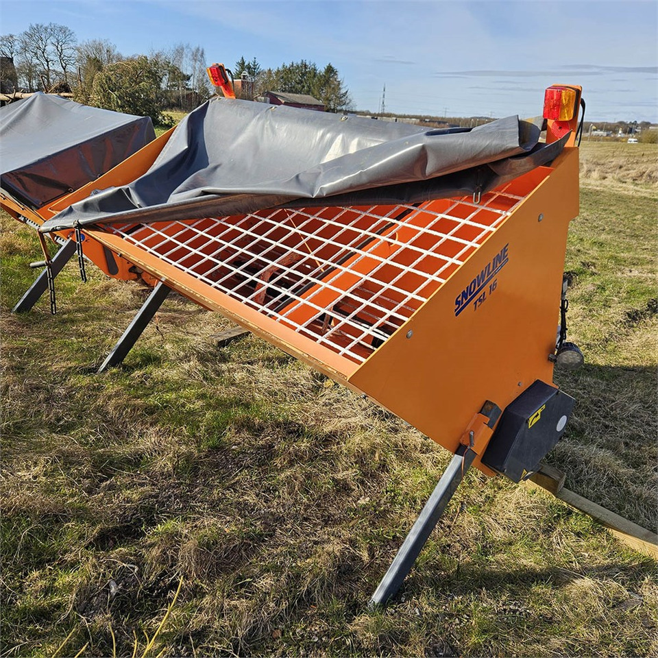 Epoke SNOWLINE TSL 16 - Rozsiewacz piasku i soli: zdjęcie 2 Epoke SNOWLINE TSL 16 - Rozsiewacz piasku i soli: zdjęcie 2