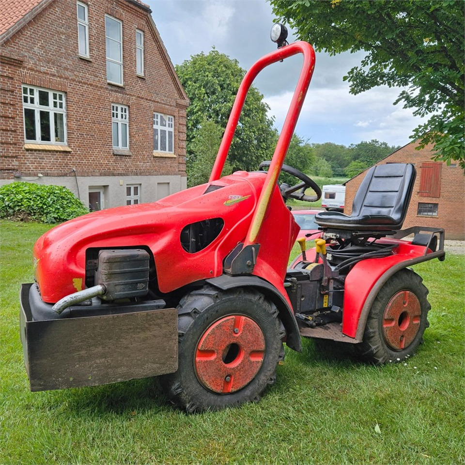 Fort Sirio 4 x 4 - Ciągnik leśny: zdjęcie 1 Fort Sirio 4 x 4 - Ciągnik leśny: zdjęcie 1