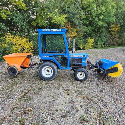 Iseki 2140 - Ciągnik komunalny: zdjęcie 3 Iseki 2140 - Ciągnik komunalny: zdjęcie 3
