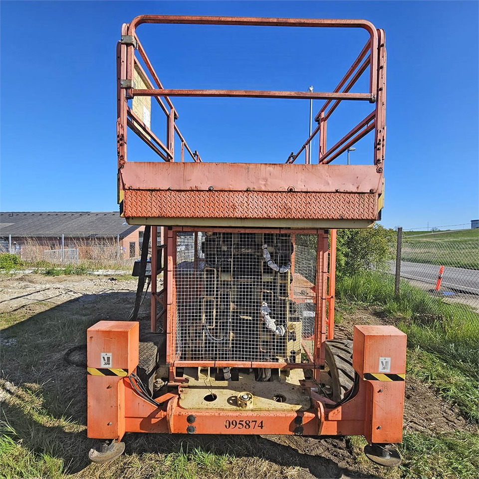 JLG 500 - RTS - Podnośnik nożycowy: zdjęcie 4 JLG 500 - RTS - Podnośnik nożycowy: zdjęcie 4