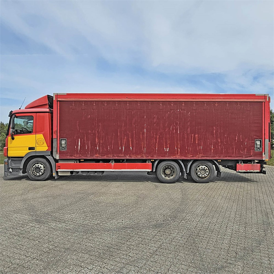 Mercedes Actros 2541 - Samochód ciężarowy furgon: zdjęcie 2 Mercedes Actros 2541 - Samochód ciężarowy furgon: zdjęcie 2