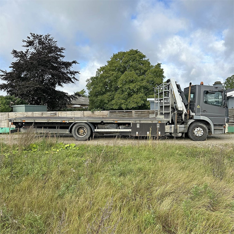 Mercedes Atego 1524 LL - Samochód ciężarowy skrzyniowy/ Platforma, Samochod ciężarowy z HDS: zdjęcie 3 Mercedes Atego 1524 LL - Samochód ciężarowy skrzyniowy/ Platforma, Samochod ciężarowy z HDS: zdjęcie 3