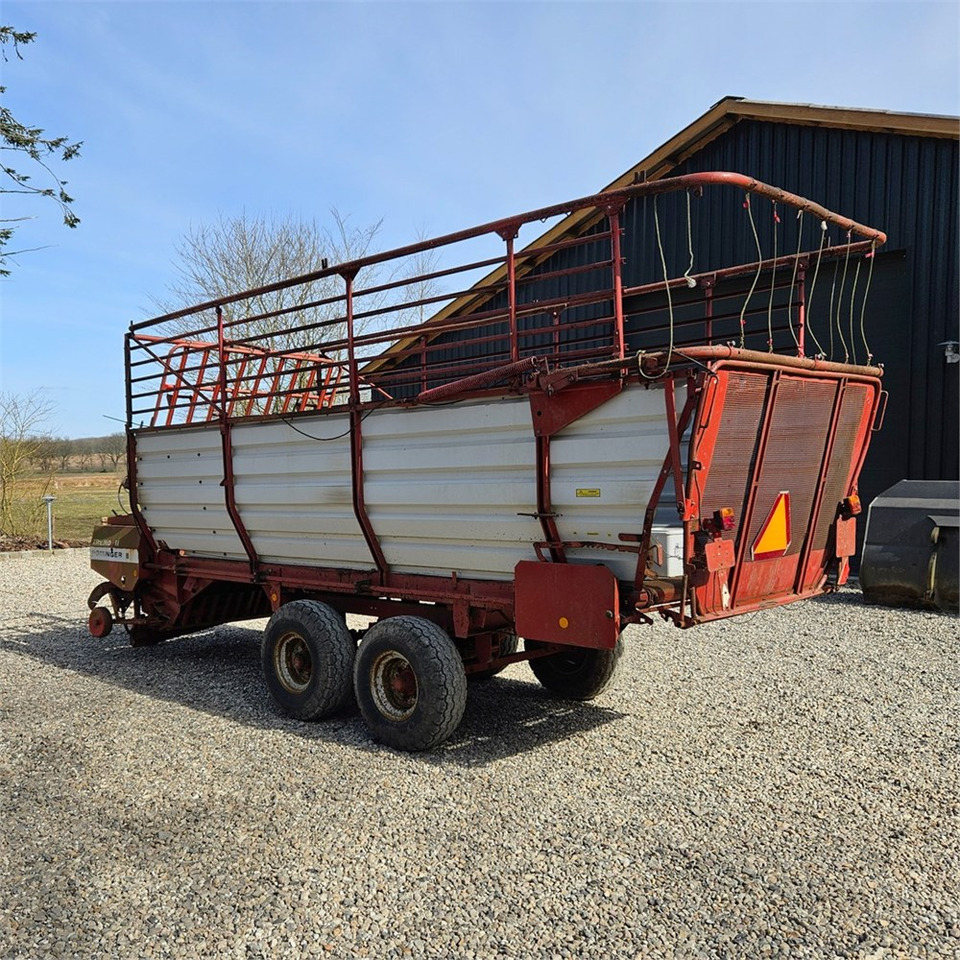 Pöttinger Trend II LV41 - Przyczepa samozbierająca: zdjęcie 3 Pöttinger Trend II LV41 - Przyczepa samozbierająca: zdjęcie 3