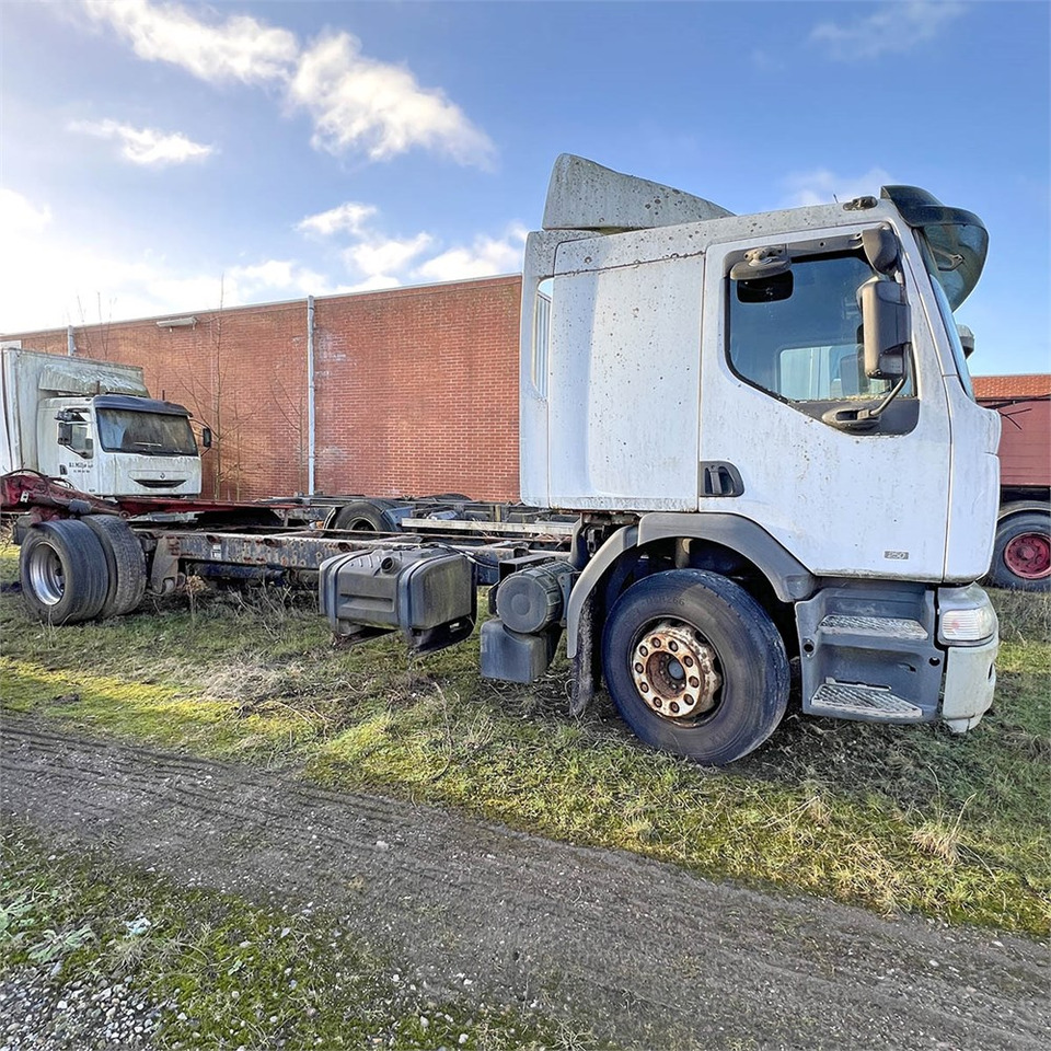 Renault H 100 4x2 STD - Samochód ciężarowe pod zabudowę: zdjęcie 3 Renault H 100 4x2 STD - Samochód ciężarowe pod zabudowę: zdjęcie 3
