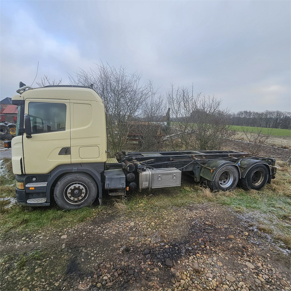 Scania R420 - Hakowiec linowy: zdjęcie 2 Scania R420 - Hakowiec linowy: zdjęcie 2