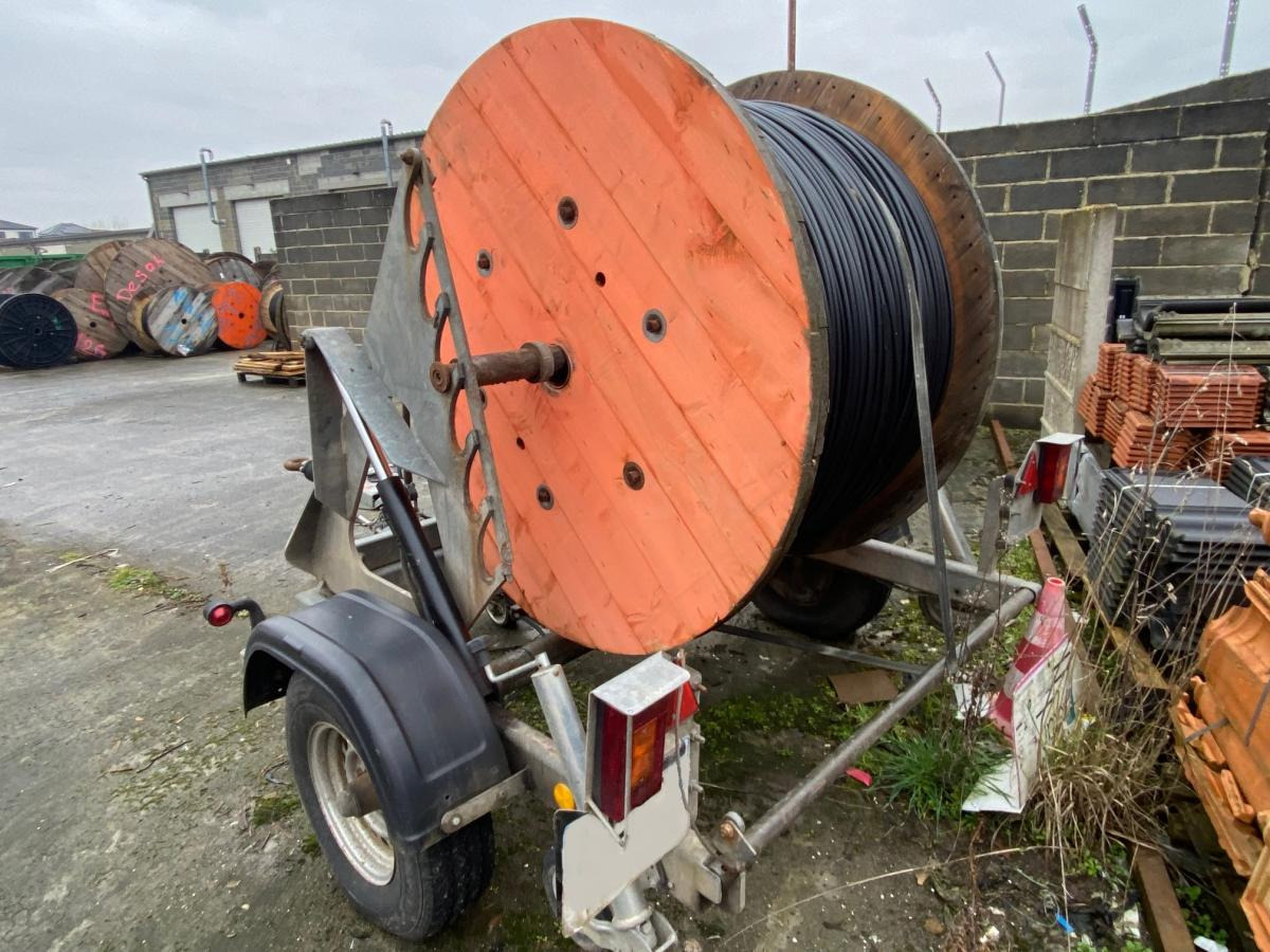 ECV PORTE TOURET 1M20 - Przyczepa kablowa: zdjęcie 1 ECV PORTE TOURET 1M20 - Przyczepa kablowa: zdjęcie 1