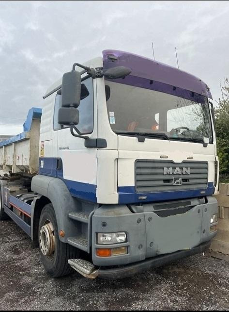 MAN TGA 26 440 - Ciężarówka hakowiec: zdjęcie 3 MAN TGA 26 440 - Ciężarówka hakowiec: zdjęcie 3