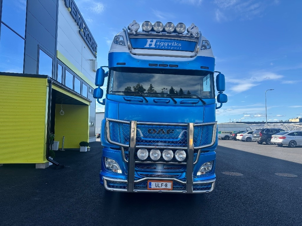 DAF XF 530 6x2*4 - Ciężarówka hakowiec: zdjęcie 2 DAF XF 530 6x2*4 - Ciężarówka hakowiec: zdjęcie 2