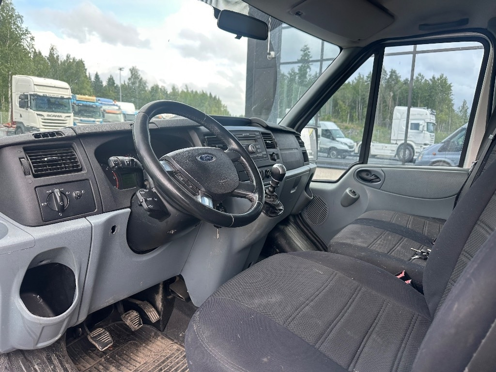 Ford Transit T350 4X4 huoltohyllyt - Furgon: zdjęcie 5 Ford Transit T350 4X4 huoltohyllyt - Furgon: zdjęcie 5