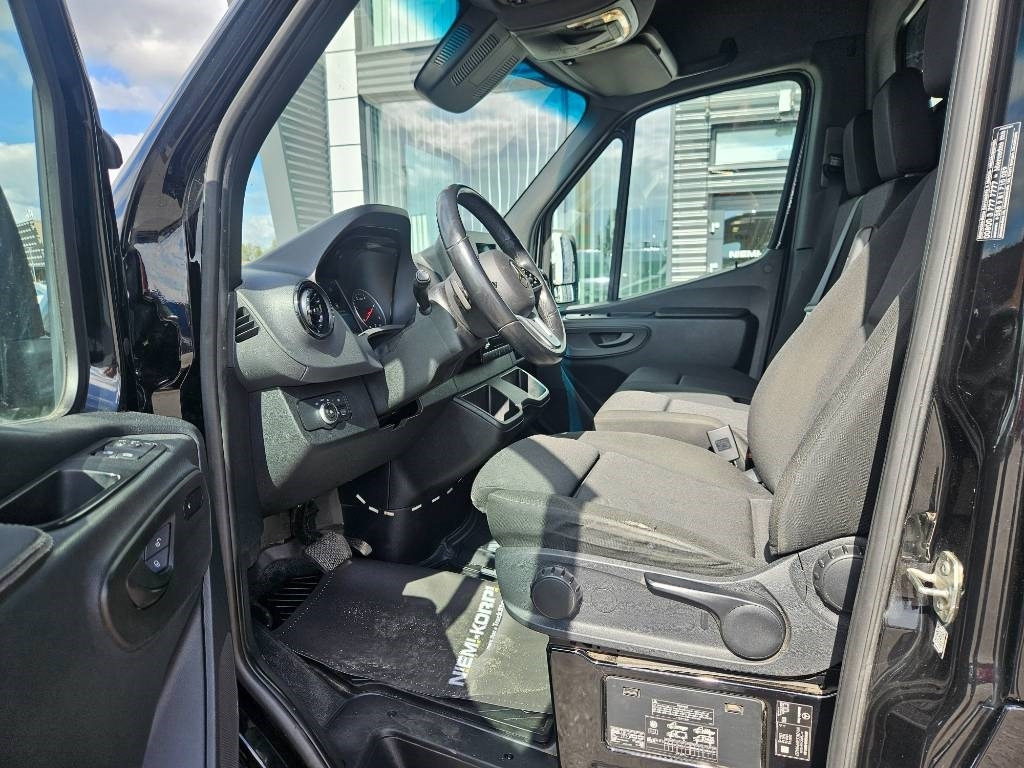 Furgon Mercedes-Benz Sprinter 317 RWD: zdjęcie 6