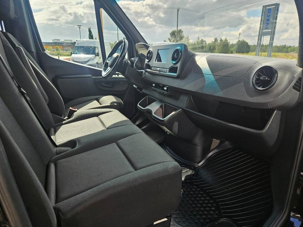 Furgon Mercedes-Benz Sprinter 317 RWD: zdjęcie 7