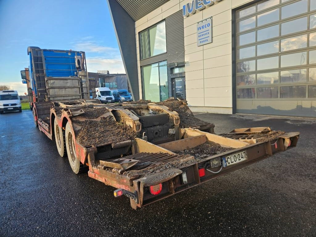 Volvo FH12 8x4 - Samochód do drewna: zdjęcie 5 Volvo FH12 8x4 - Samochód do drewna: zdjęcie 5