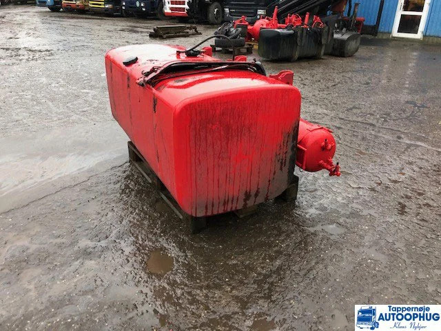 Scania brændstoftank 700L P/N: 1871192 / 1517309 - Zbiornik paliwa do Samochodów ciężarowych: zdjęcie 4 Scania brændstoftank 700L P/N: 1871192 / 1517309 - Zbiornik paliwa do Samochodów ciężarowych: zdjęcie 4