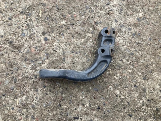 Volvo Luftpude beslag – Volvo 24425040 - Zawieszenie do Samochodów ciężarowych: zdjęcie 1 Volvo Luftpude beslag – Volvo 24425040 - Zawieszenie do Samochodów ciężarowych: zdjęcie 1