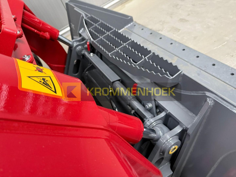 Nowy Miniładowarka Takeuchi TL 12 V-2: zdjęcie 9 Nowy Miniładowarka Takeuchi TL 12 V-2: zdjęcie 9