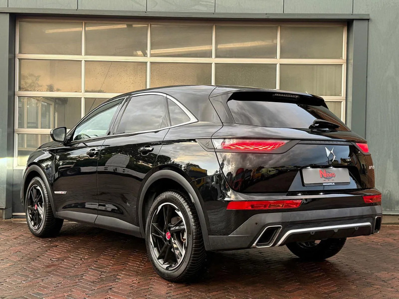 DS Ds 7 Crossback DS Performance Line NL Auto 360 Cam Xenon Led Groot Navi Leder/ Alcantara Cruise Lmv Veel Opties! - SUV: zdjęcie 4 DS Ds 7 Crossback DS Performance Line NL Auto 360 Cam Xenon Led Groot Navi Leder/ Alcantara Cruise Lmv Veel Opties! - SUV: zdjęcie 4