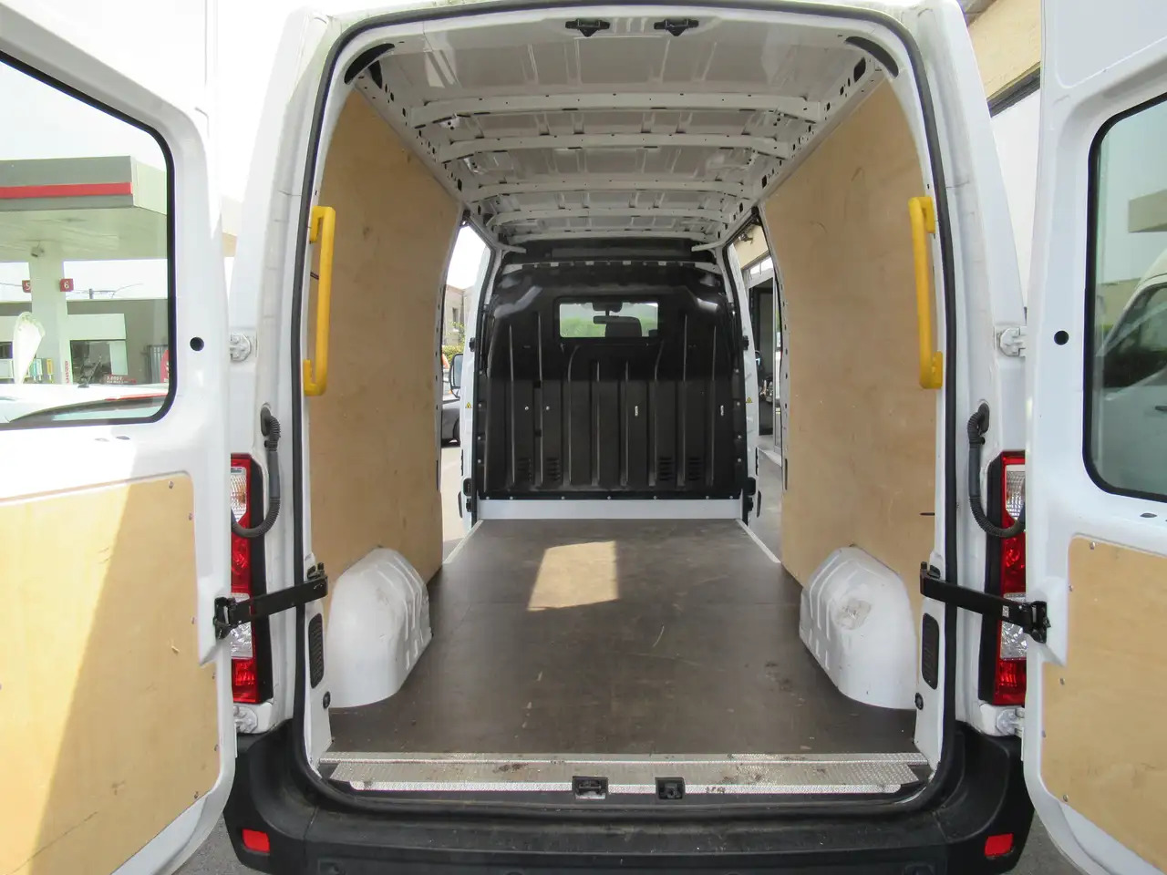 Opel Movano L3H2 AIRCO 2X/PL 14800€+TVA - Furgon: zdjęcie 5 Opel Movano L3H2 AIRCO 2X/PL 14800€+TVA - Furgon: zdjęcie 5