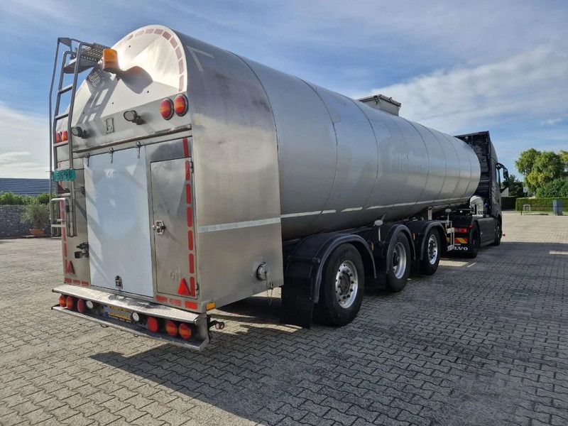 G.magyar 36000 liter geïsoleerde intra / melk tankoplegger met VSE Besturing en pomp - Naczepa cysterna: zdjęcie 3 G.magyar 36000 liter geïsoleerde intra / melk tankoplegger met VSE Besturing en pomp - Naczepa cysterna: zdjęcie 3