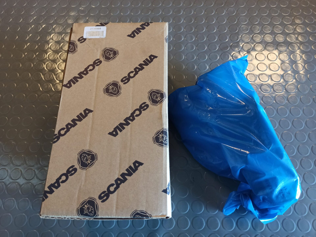 Silnik i części do Samochodów ciężarowych SCANIA EGR BYPASS VALVE - 2138986: zdjęcie 1