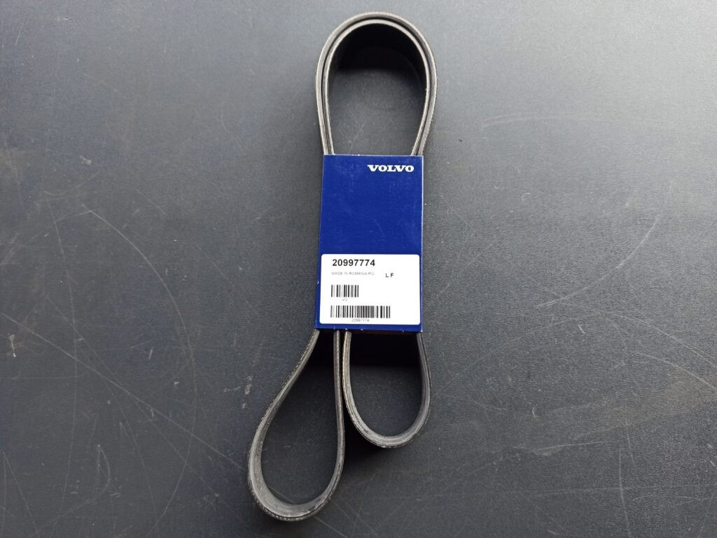 VOLVO V-RIBBET BELT 20997774 - Pasek do Samochodów ciężarowych: zdjęcie 2 VOLVO V-RIBBET BELT 20997774 - Pasek do Samochodów ciężarowych: zdjęcie 2