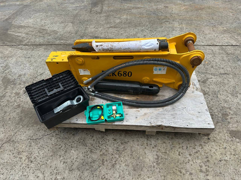 BLK 680 - Młot hydrauliczny: zdjęcie 3 BLK 680 - Młot hydrauliczny: zdjęcie 3