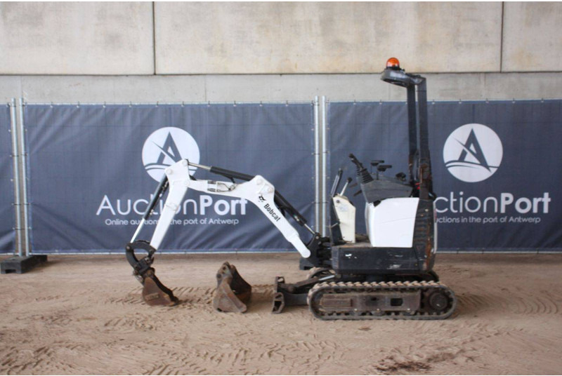 Bobcat E10Z - Minikoparka: zdjęcie 2 Bobcat E10Z - Minikoparka: zdjęcie 2