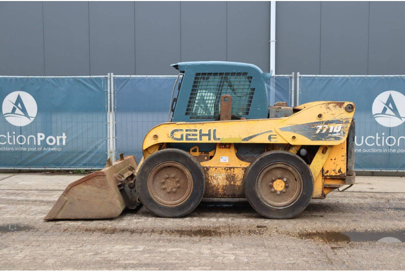Gehl 7710 - Ładowarka kołowa: zdjęcie 2 Gehl 7710 - Ładowarka kołowa: zdjęcie 2