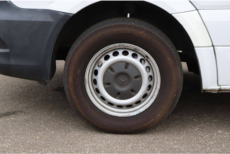 Dostawczy kontener Mercedes-Benz Sprinter: zdjęcie 19 Dostawczy kontener Mercedes-Benz Sprinter: zdjęcie 19