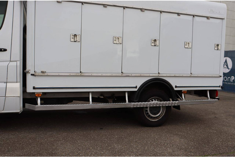 Dostawczy kontener Mercedes-Benz Sprinter: zdjęcie 17 Dostawczy kontener Mercedes-Benz Sprinter: zdjęcie 17