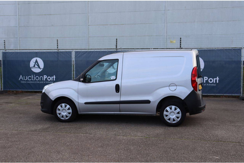 Opel Combo - Furgon: zdjęcie 3 Opel Combo - Furgon: zdjęcie 3