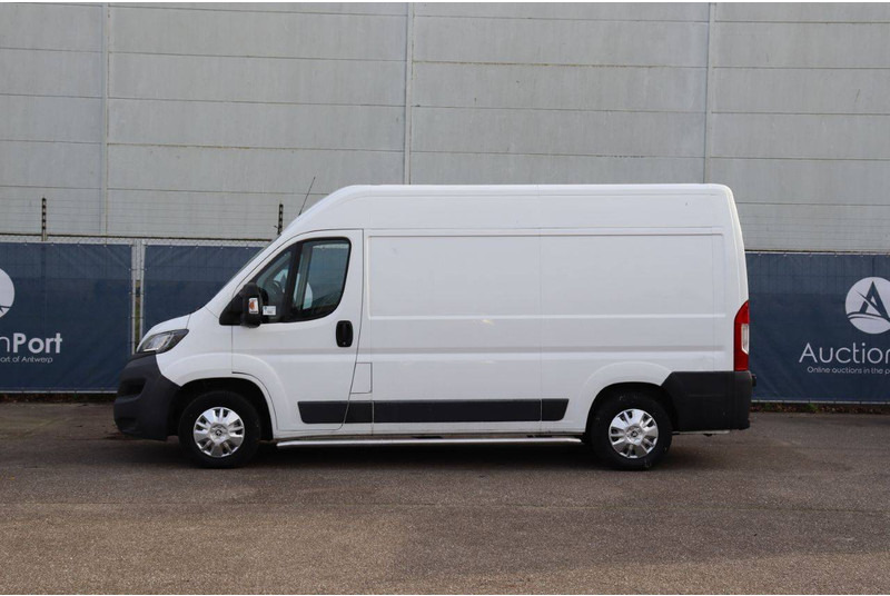 Peugeot Boxer - Furgon: zdjęcie 2 Peugeot Boxer - Furgon: zdjęcie 2