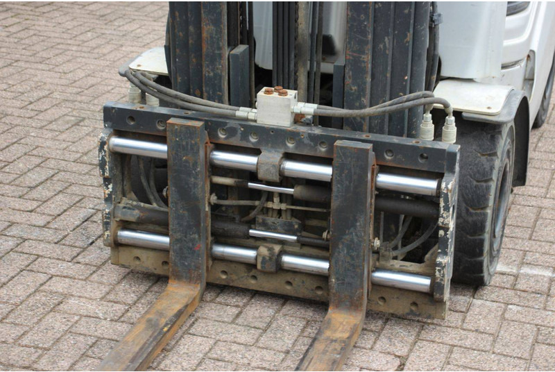 Wózek widłowy gazowy Still RX 70-25: zdjęcie 10