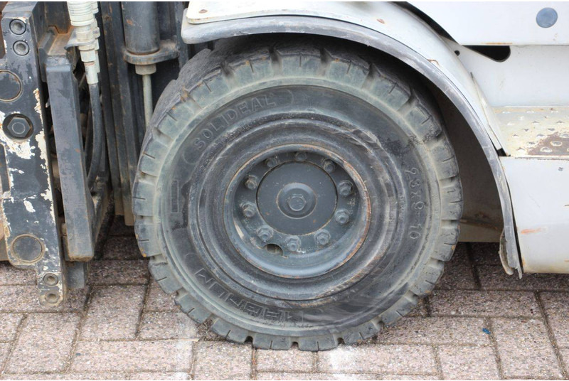 Wózek widłowy gazowy Still RX 70-25: zdjęcie 14