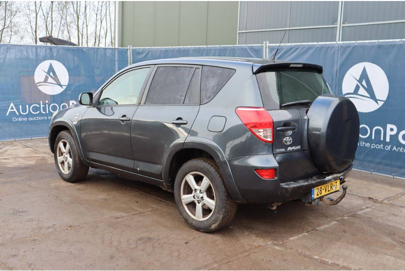 Toyota ALA30L-AWFGXW - SUV: zdjęcie 4 Toyota ALA30L-AWFGXW - SUV: zdjęcie 4