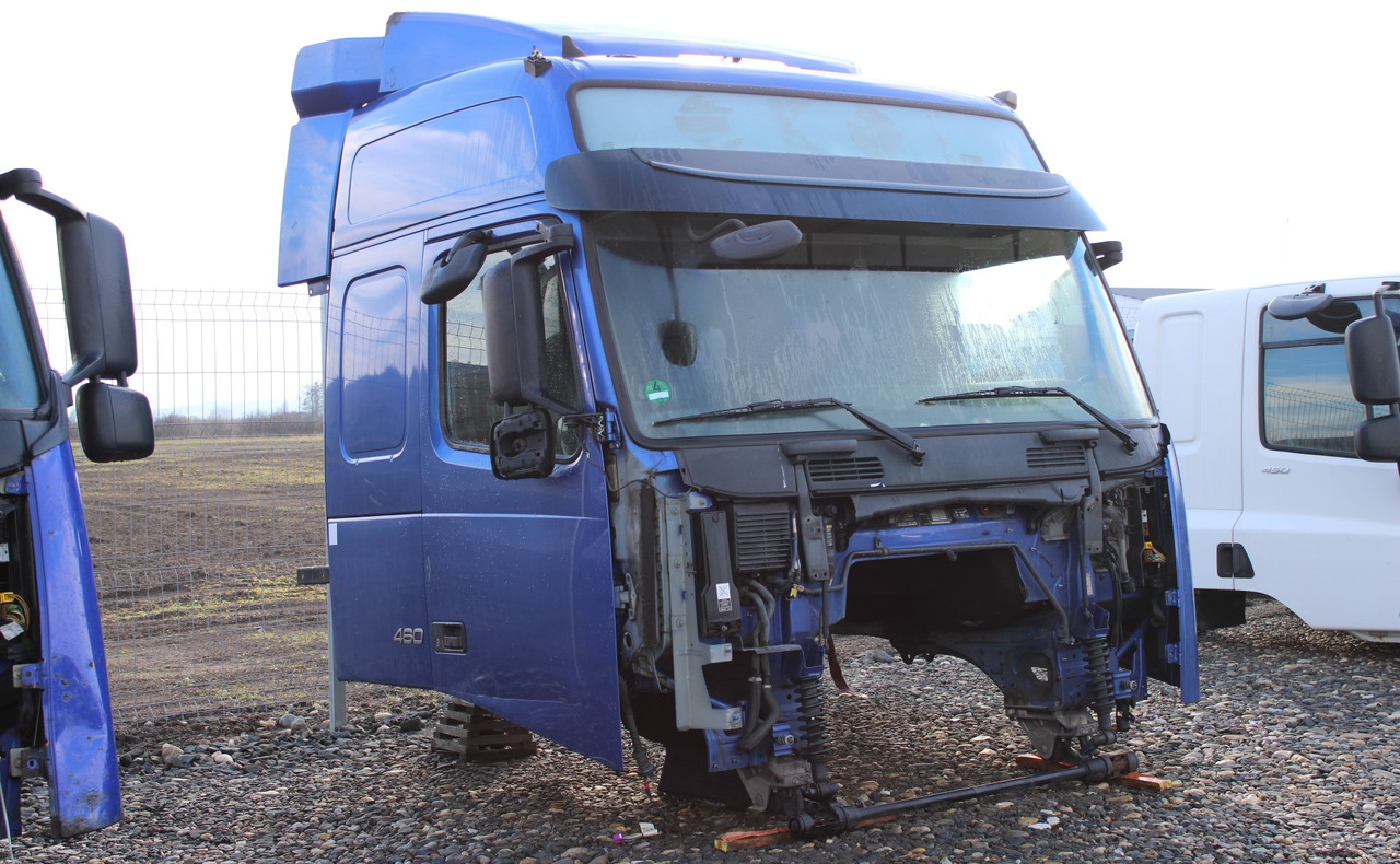 CABINA VOLVO FH13 GLOBETROTTER L2H2 - Kabina do Samochodów ciężarowych: zdjęcie 3 CABINA VOLVO FH13 GLOBETROTTER L2H2 - Kabina do Samochodów ciężarowych: zdjęcie 3