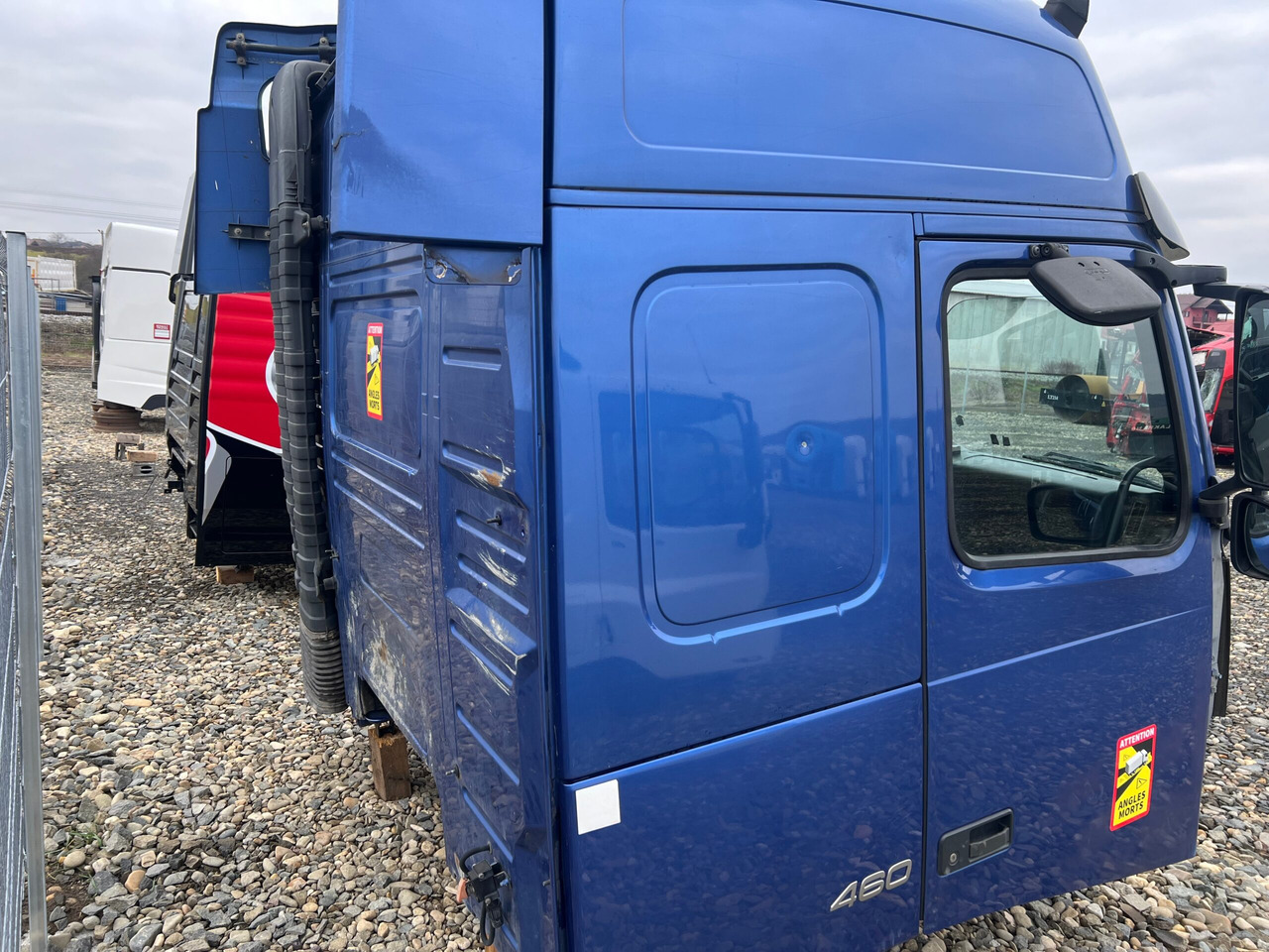 CABINA VOLVO FH13 GLOBETROTTER L2H2 - Kabina do Samochodów ciężarowych: zdjęcie 4 CABINA VOLVO FH13 GLOBETROTTER L2H2 - Kabina do Samochodów ciężarowych: zdjęcie 4