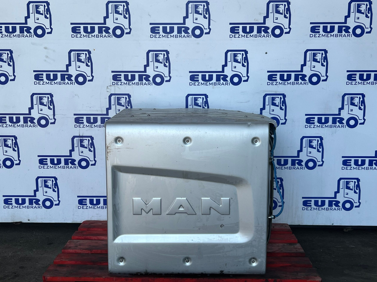 CATALIZATOR MAN TGX TG3 81.15103.6247 - Katalizator do Samochodów ciężarowych: zdjęcie 1 CATALIZATOR MAN TGX TG3 81.15103.6247 - Katalizator do Samochodów ciężarowych: zdjęcie 1