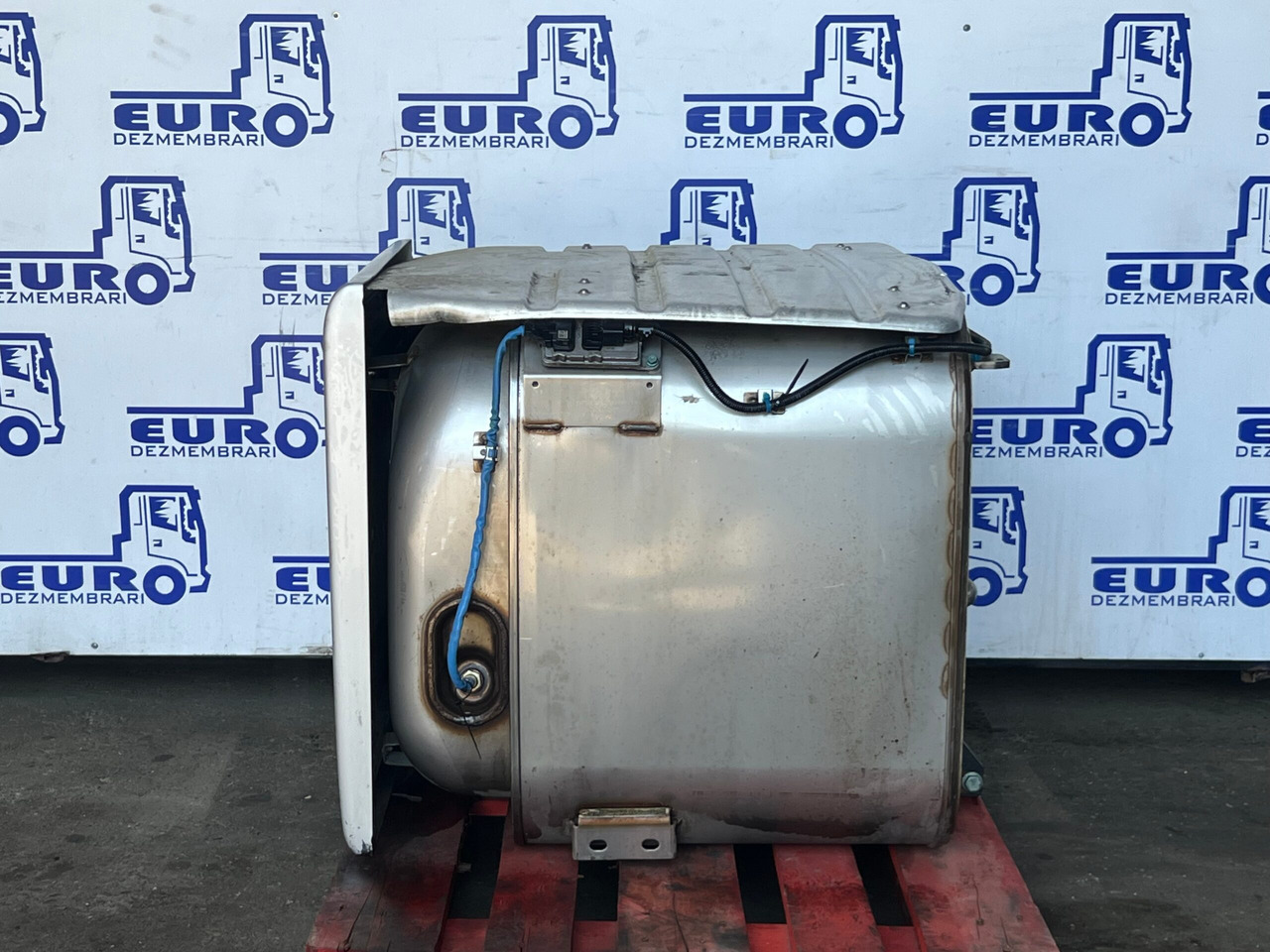 CATALIZATOR MAN TGX TG3 81.15103.6247 - Katalizator do Samochodów ciężarowych: zdjęcie 2 CATALIZATOR MAN TGX TG3 81.15103.6247 - Katalizator do Samochodów ciężarowych: zdjęcie 2