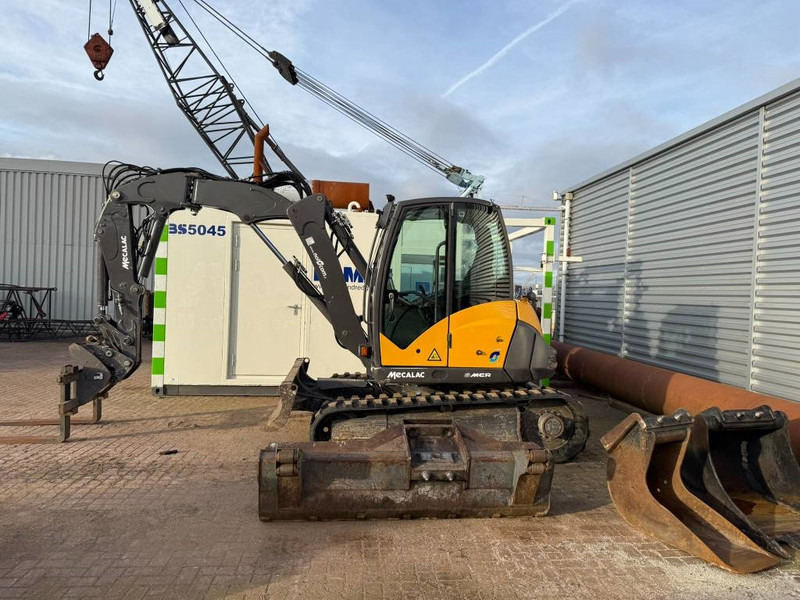 Mecalac 8 MCR - Minikoparka: zdjęcie 2 Mecalac 8 MCR - Minikoparka: zdjęcie 2